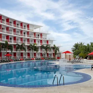 Курортный комплекс Grand Decameron Cornwall Beach, A Trademark