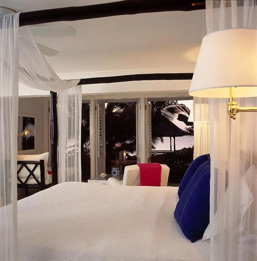***** Курортный комплекс Round Hill Hotel & Villas Бухта Монтего Ямайка