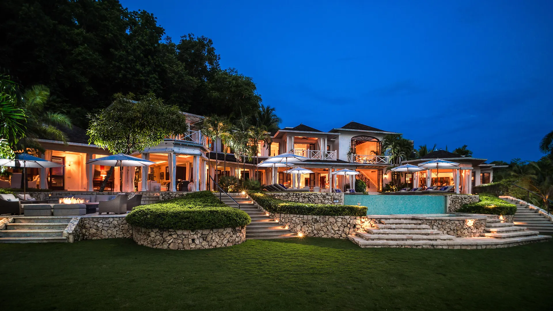 Round Hill Hotel & Villas Бухта Монтего